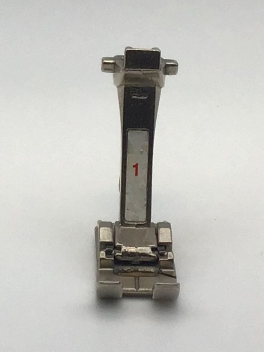 BERNINA #1 Reverse Pattern Foot - NEW Style - Picture 9 of 9